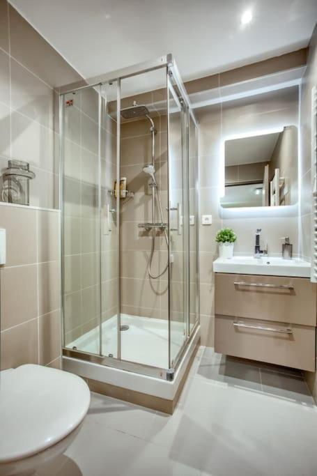 Amazing Apart New Bastille 3 Bedrooms 2 Bathrooms Paris Eksteriør bilde